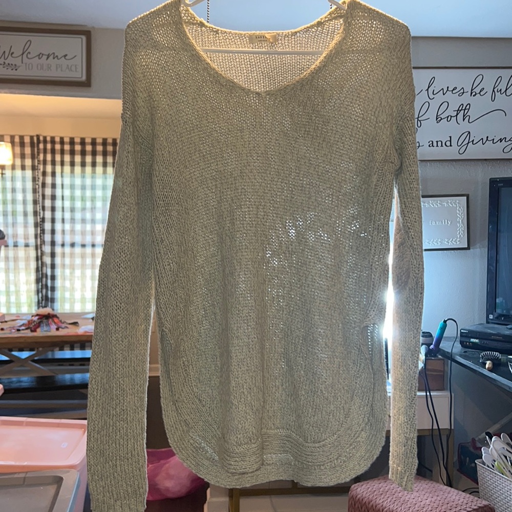 Harper Heritage Sweater Beige Ivory Elbow Patch Size Small Oversized